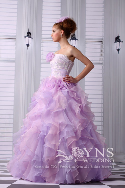 結婚式 ウェディング カラー ドレス 紫 ピンク お色直し プリンセス