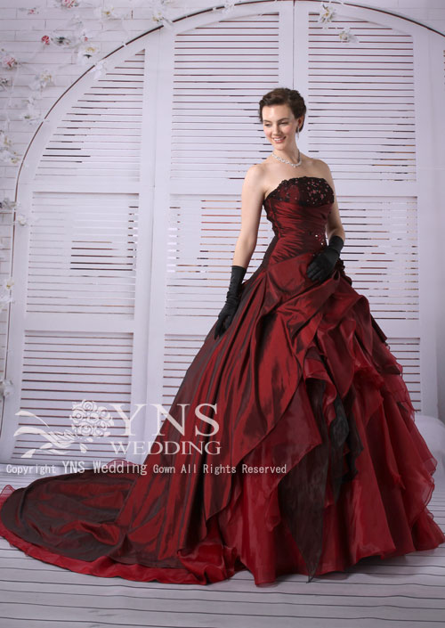 YNS ウェディング カラードレス レッドドレス - ウェディングドレス